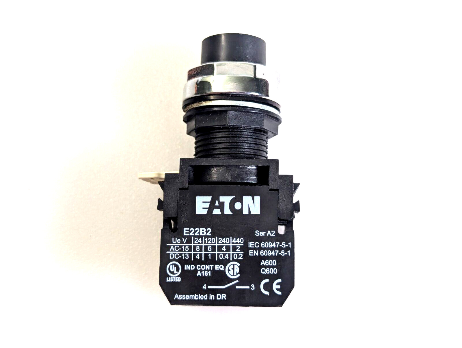 EATON Selector Switch, 2 Pos, Keyed (Missing key)