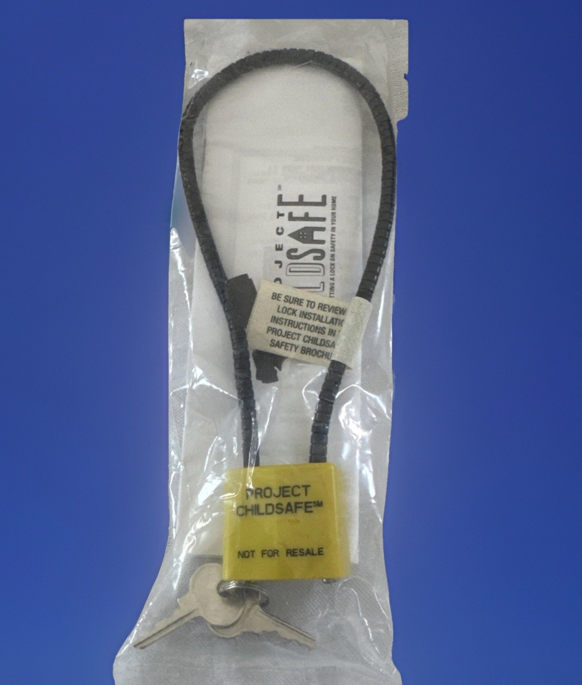 NEW Project ChildSafe Gun Cable Lock With 2 Keys Sealed Yellow Black 7”