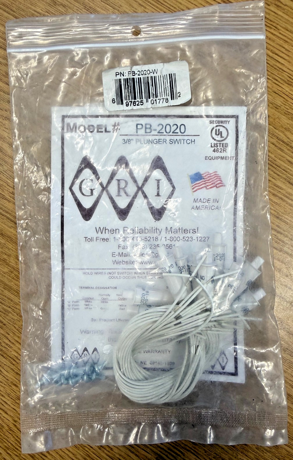 GRI PB-2020-W 3/8" Plunger Switch 10PK