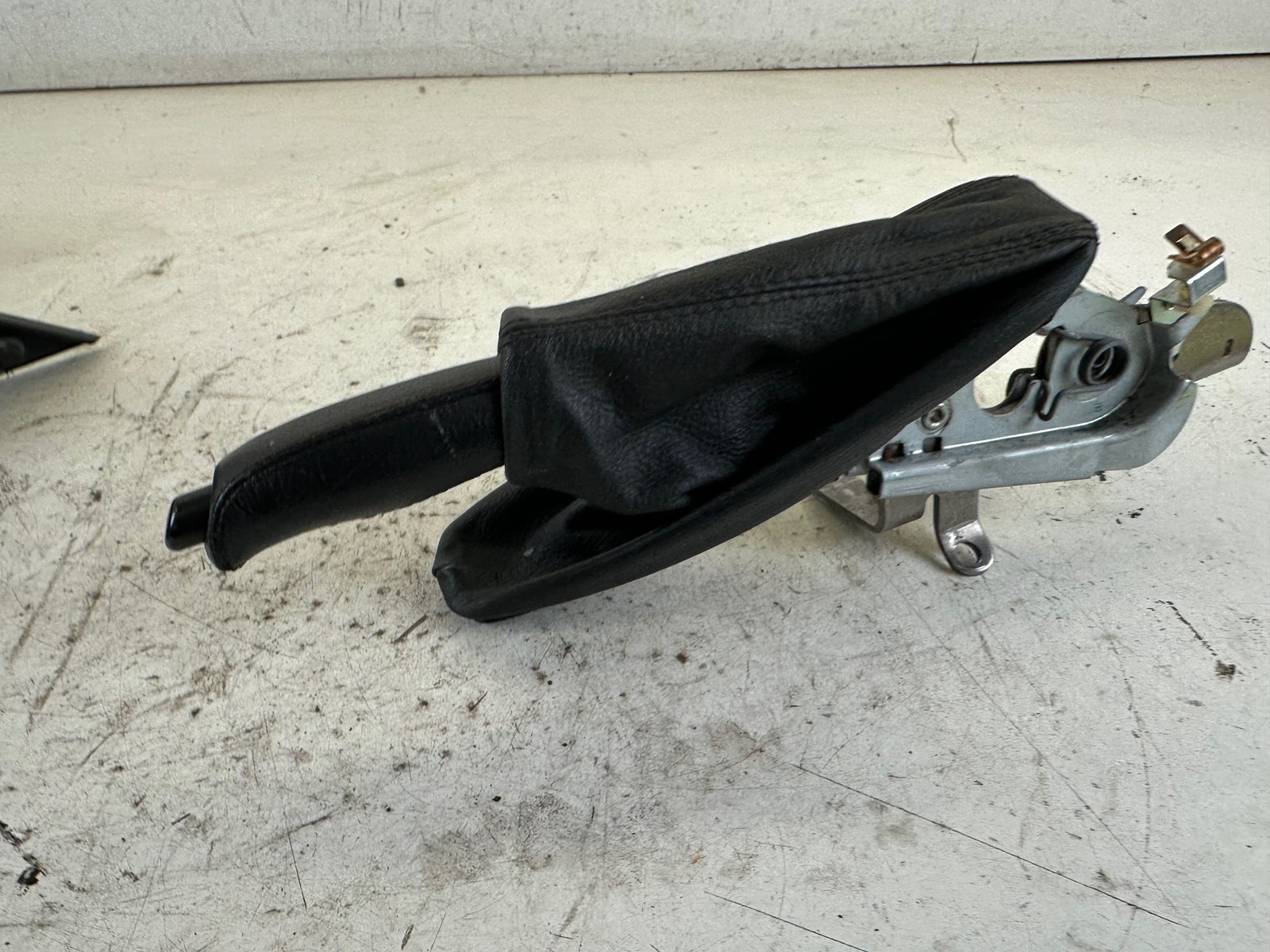 BMW 330Ci E-Brake Handle Emergency Parking E46 00-06 OEM