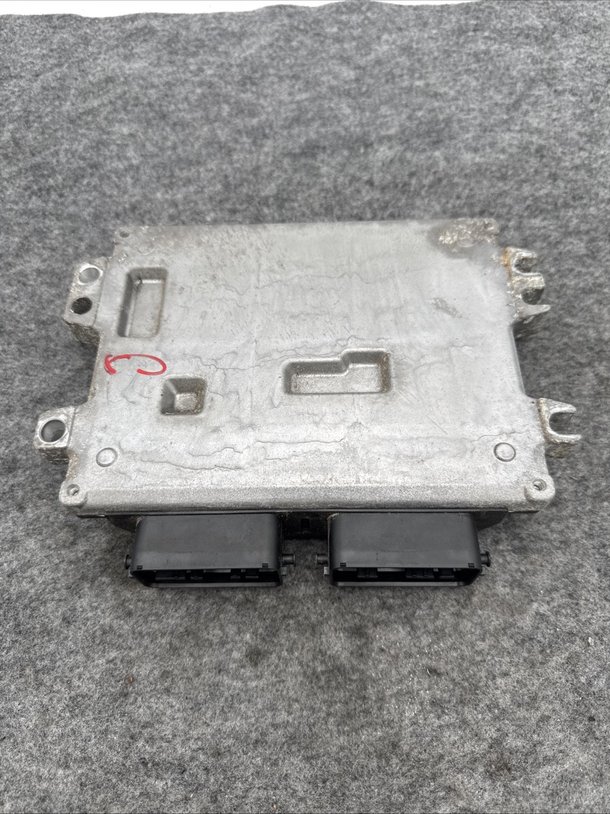 2007 Suzuki SX4 ECM ECU Computer Engine Control Module 33920-80JD