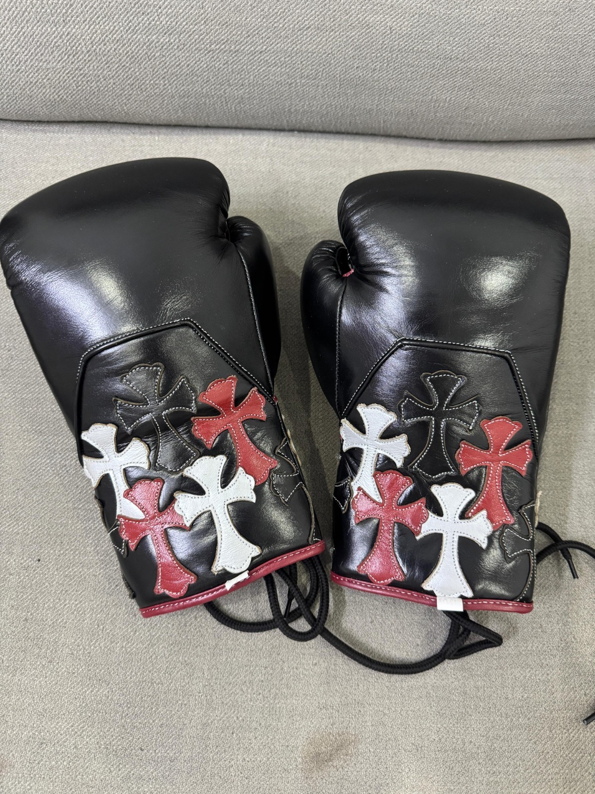 customize real cowhide leather chrome heart boxing gloves  all color and size