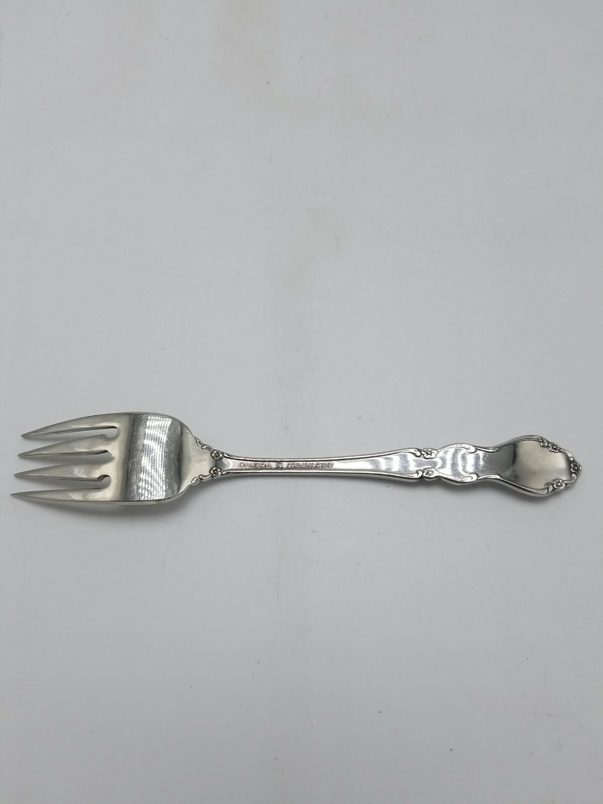 Oneida "Dover (Stainless - Glossy)" 6 1/2 Inch Salad Fork