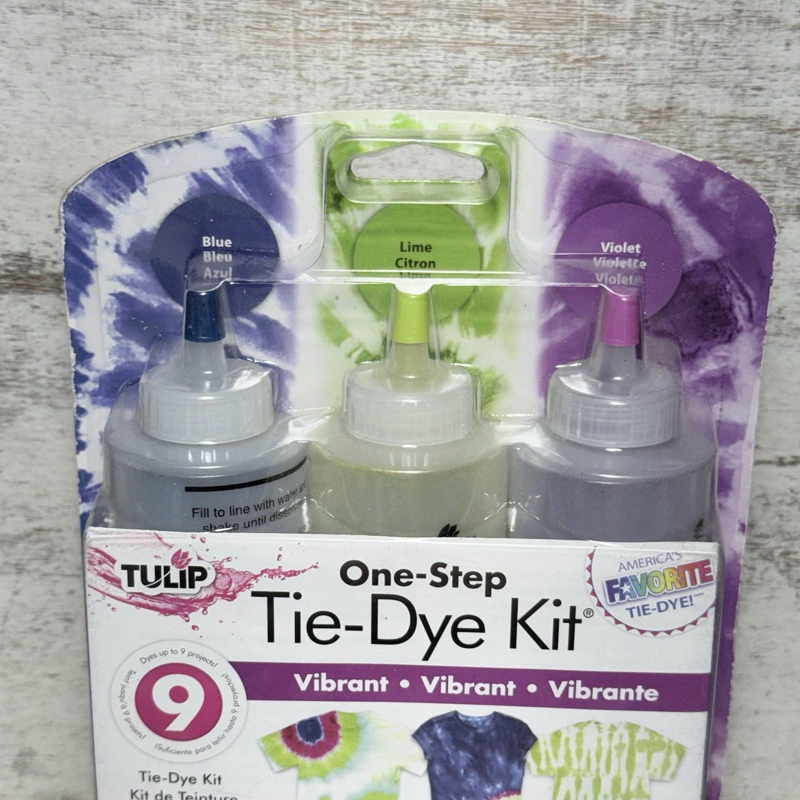 TULIP One-Step Tie-Dye Kit VIBRANT 28 Pc, .44oz/12.6g Dyes 9 Projects Brand New