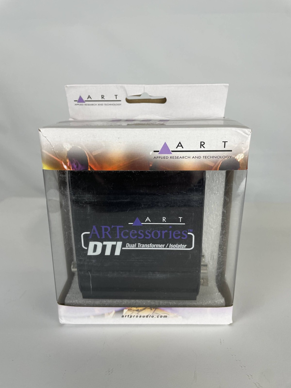 Open Box ART DTI Dual Transformer/Isolator Box