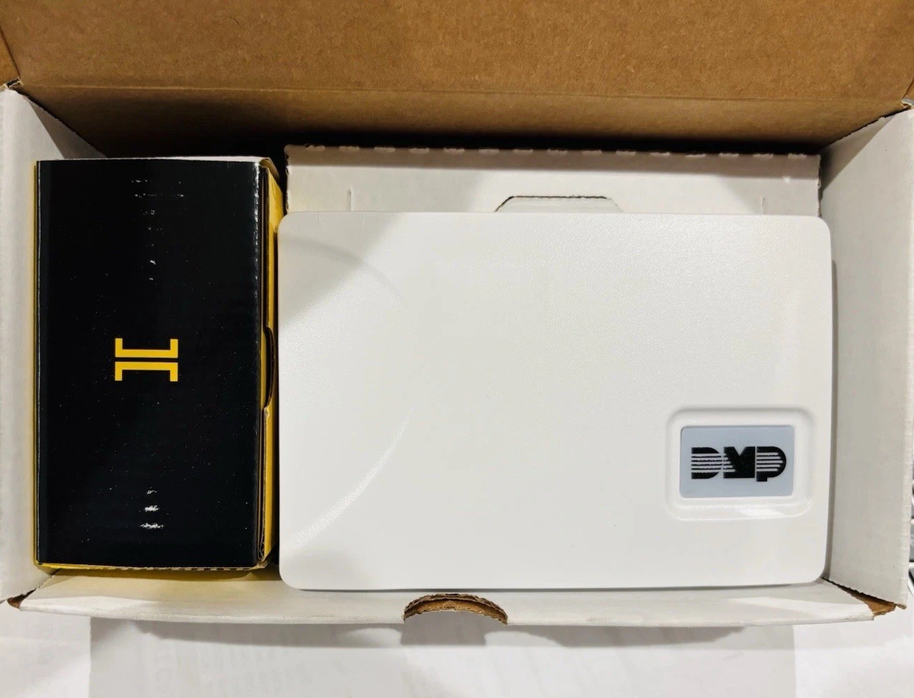 DMP 1100R-W Wireless  Repeater with Transformer