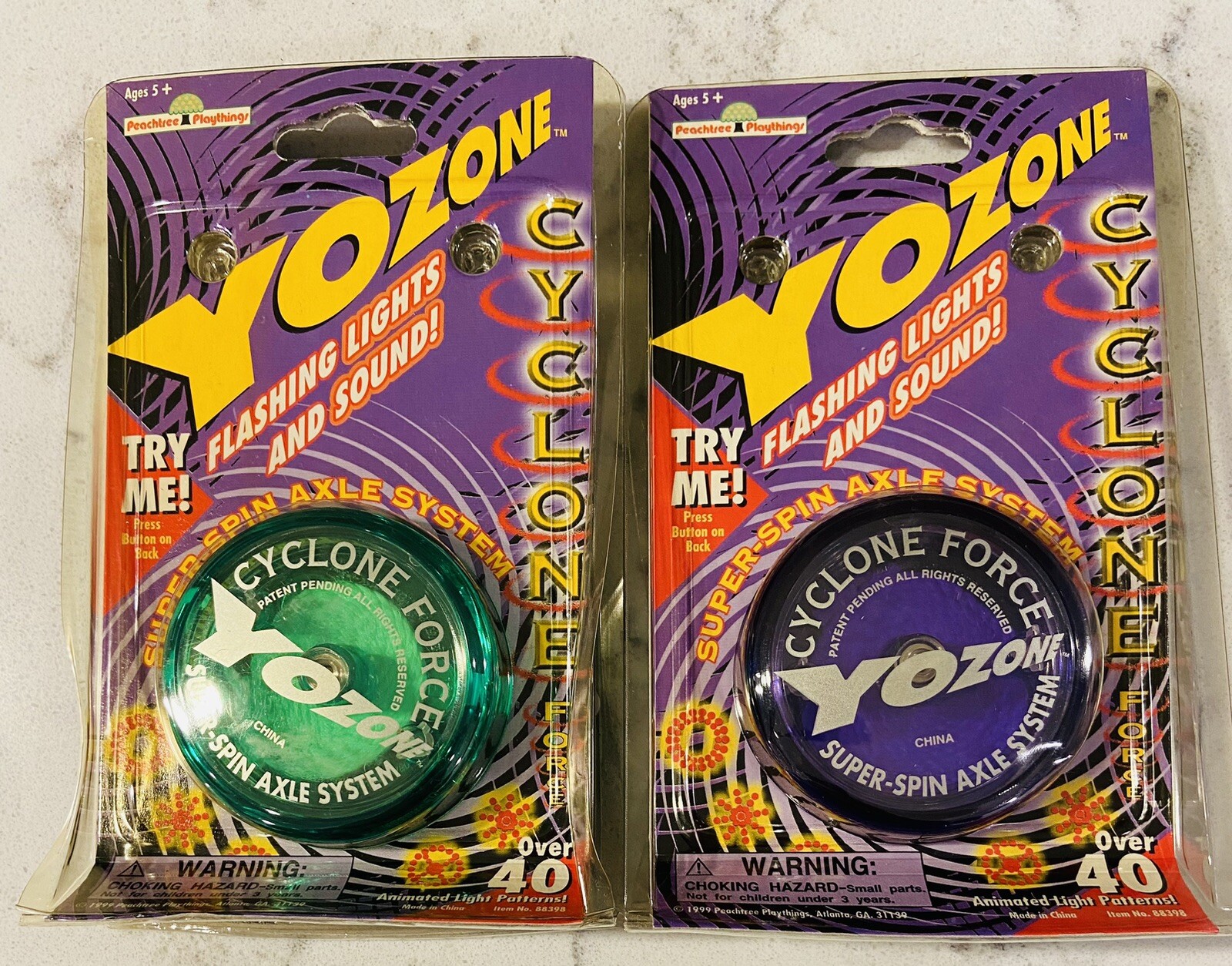 2 - New 1998 Super-spin Flashing lights YO ZONE Professional  Yo Yo