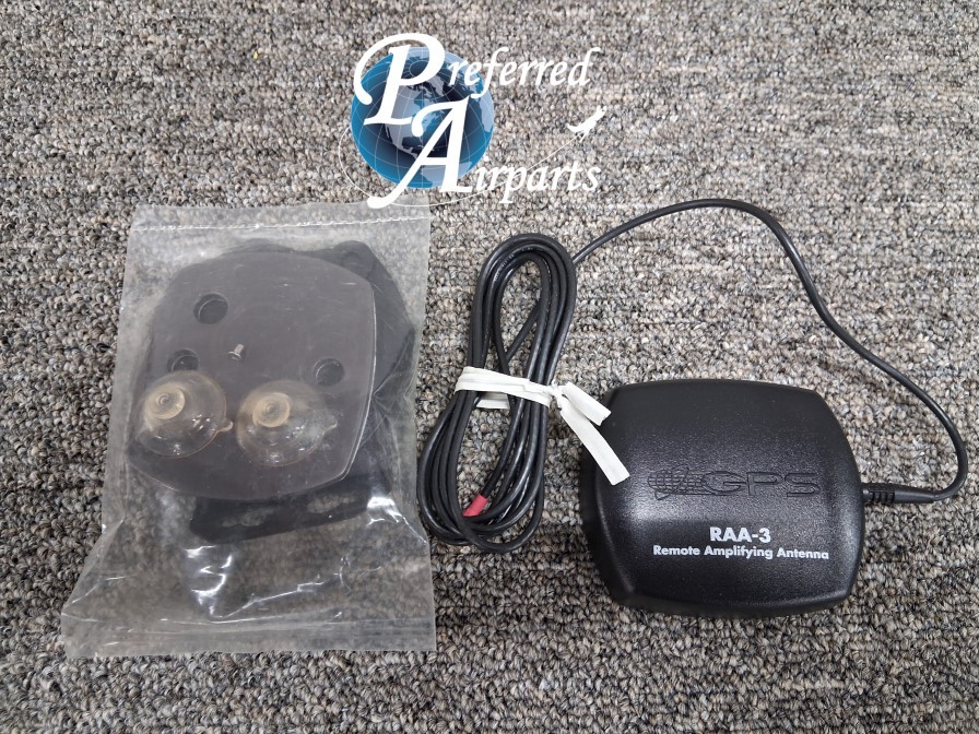 New Surplus Lowrance GPS Remote Amplifying Antenna and Mount, p/n RAA3, RAA-3