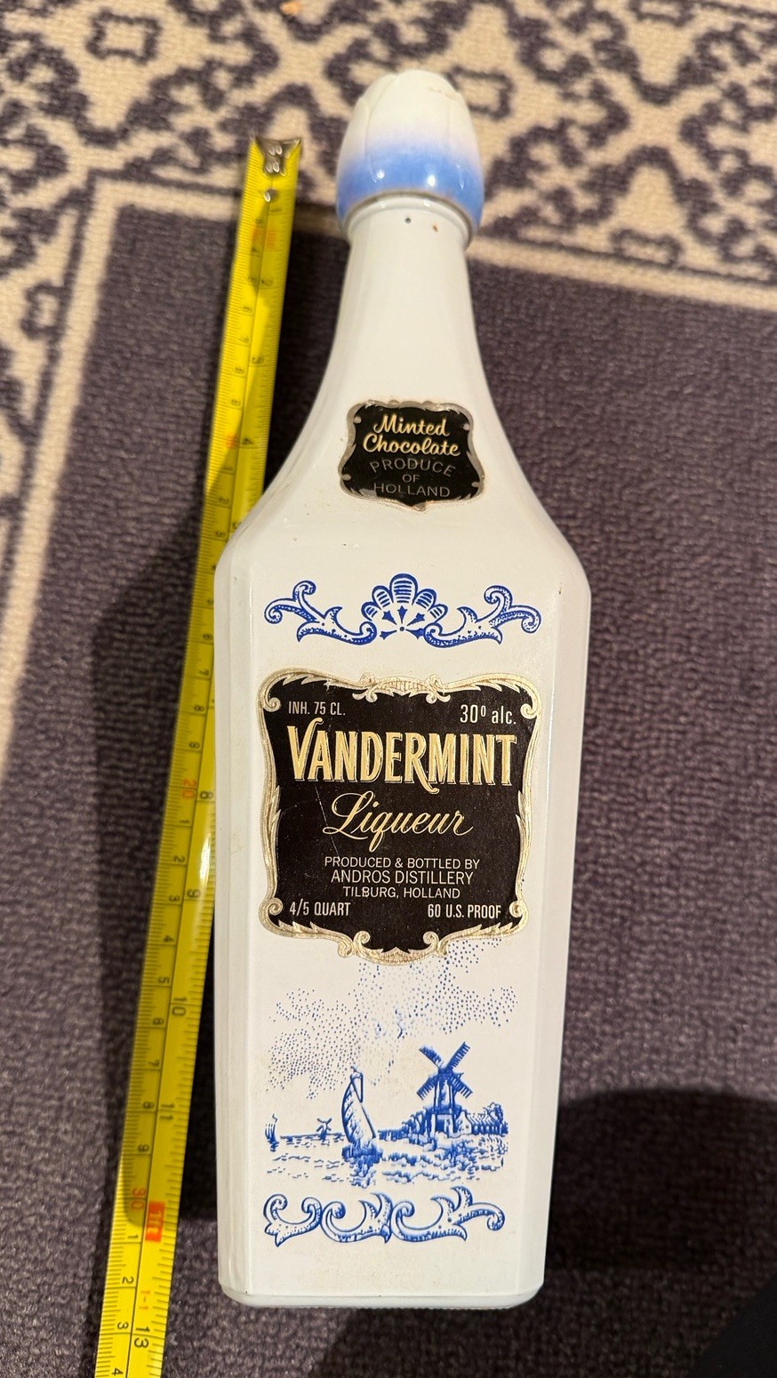Vintage Vandermint Liqueur Milk Glass Bottle – Andros Distillery Holland - Italy