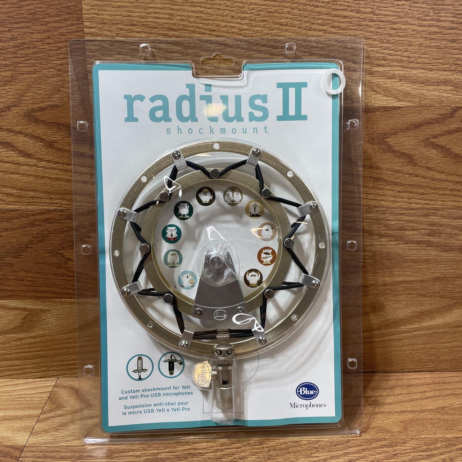 Blue Radius II Microphone Shock Mount for Yeti and Yeti Pro - Silver Gold