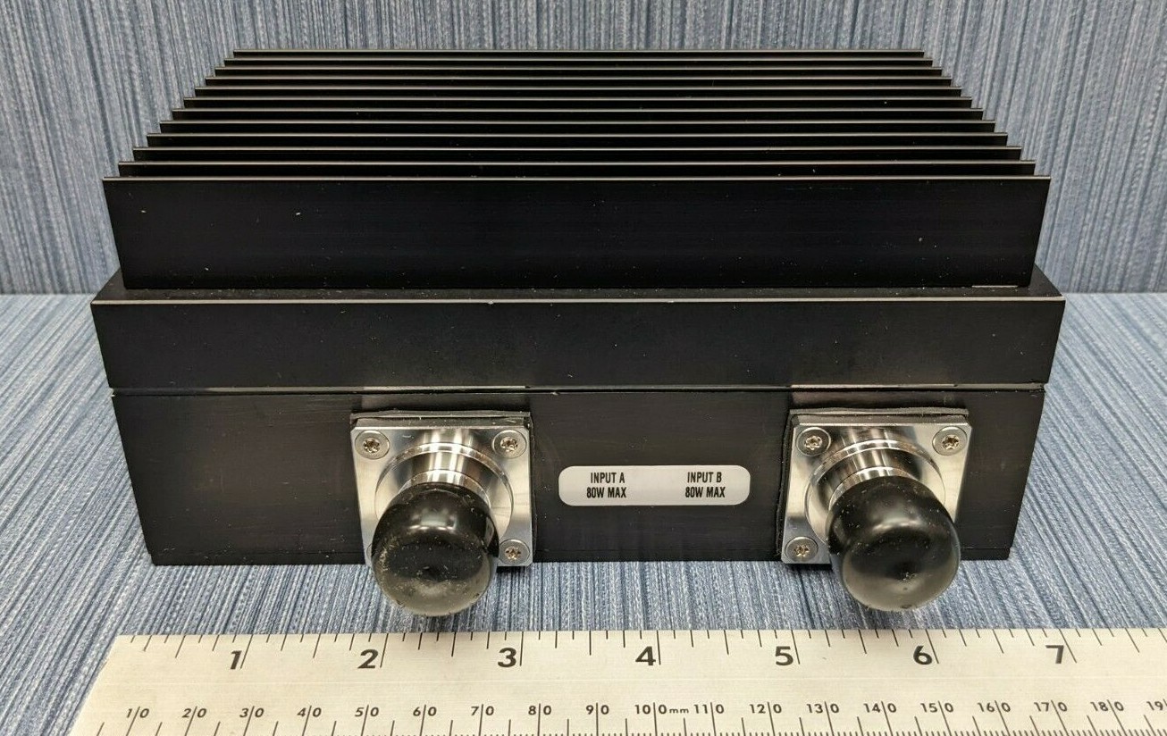 MicroLab CT-84KE Hybrid Combiner 2 x 1 617-2700MH z 160W -161dBc 4.3-10 IP68