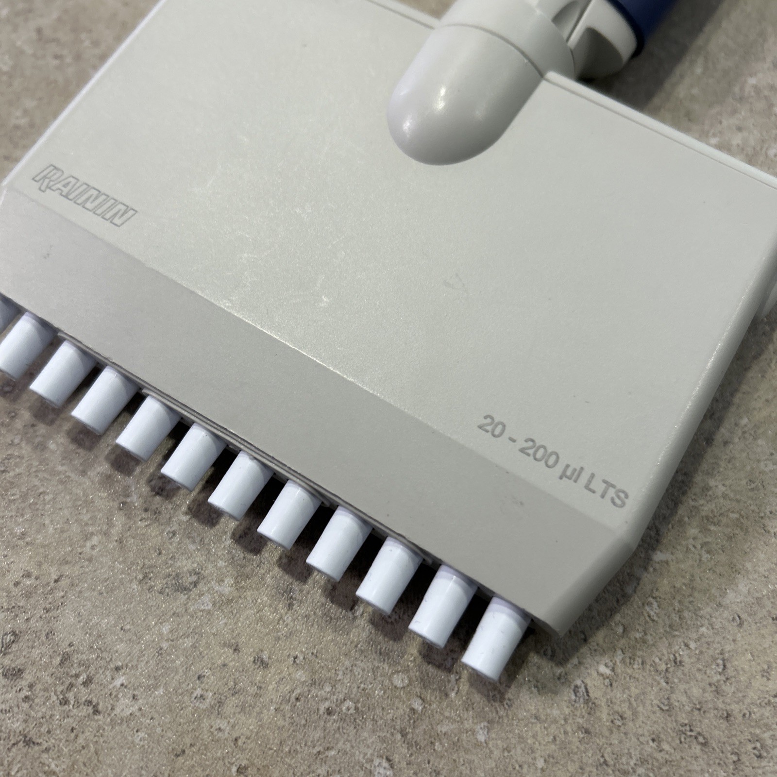 RAININ PipetLite L12-200 LTS Pipette