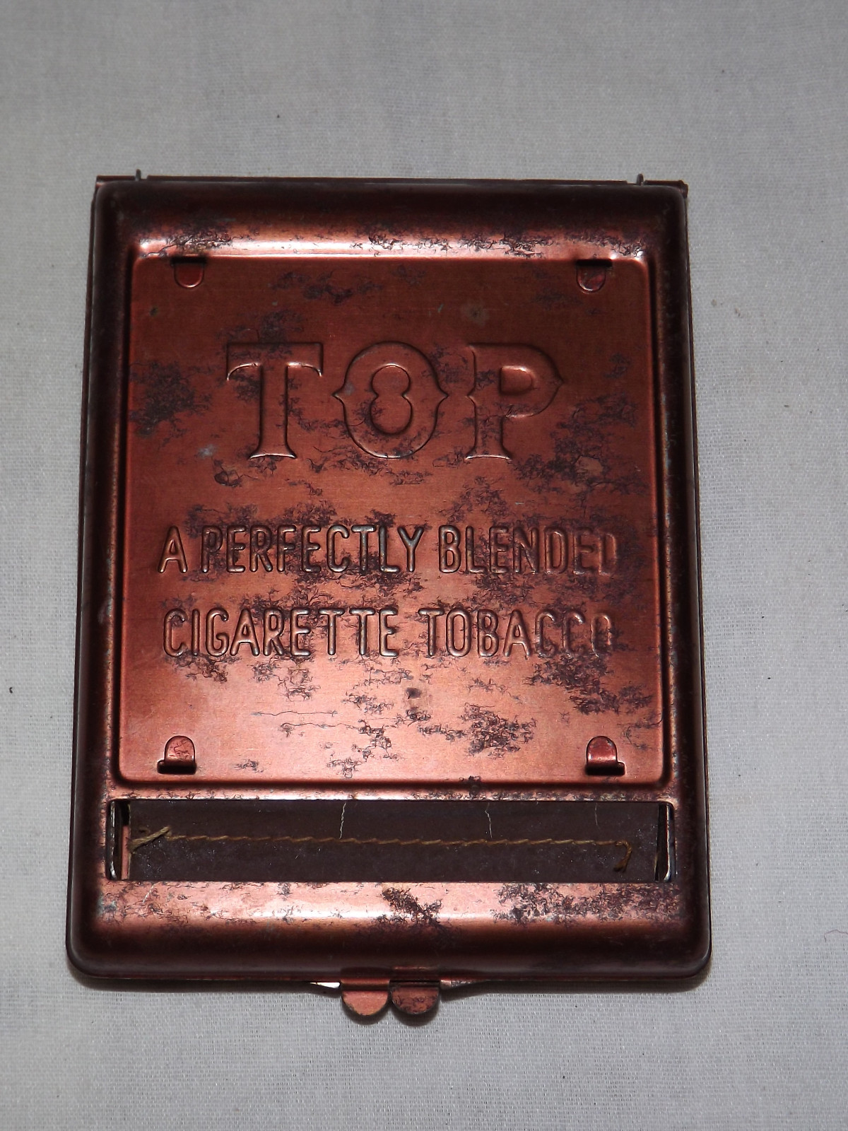 VINTAGE J V REED LOUISVILLE KY COPPER CIGARETTE TOBACCO ROLLER