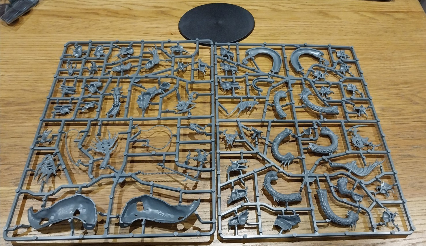 Warhammer Dark Elves AOS Kharibdyss / War Hydra - Monster - NOS