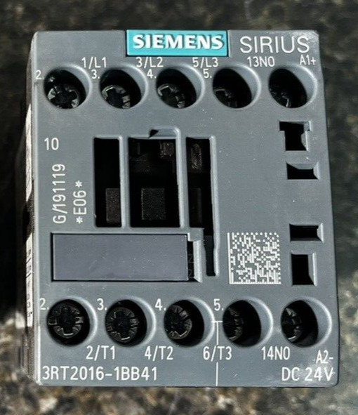 New OPEN BOX Siemens Sirius 3RT2016-1BB41 / 3RT20161BB41 Contactor