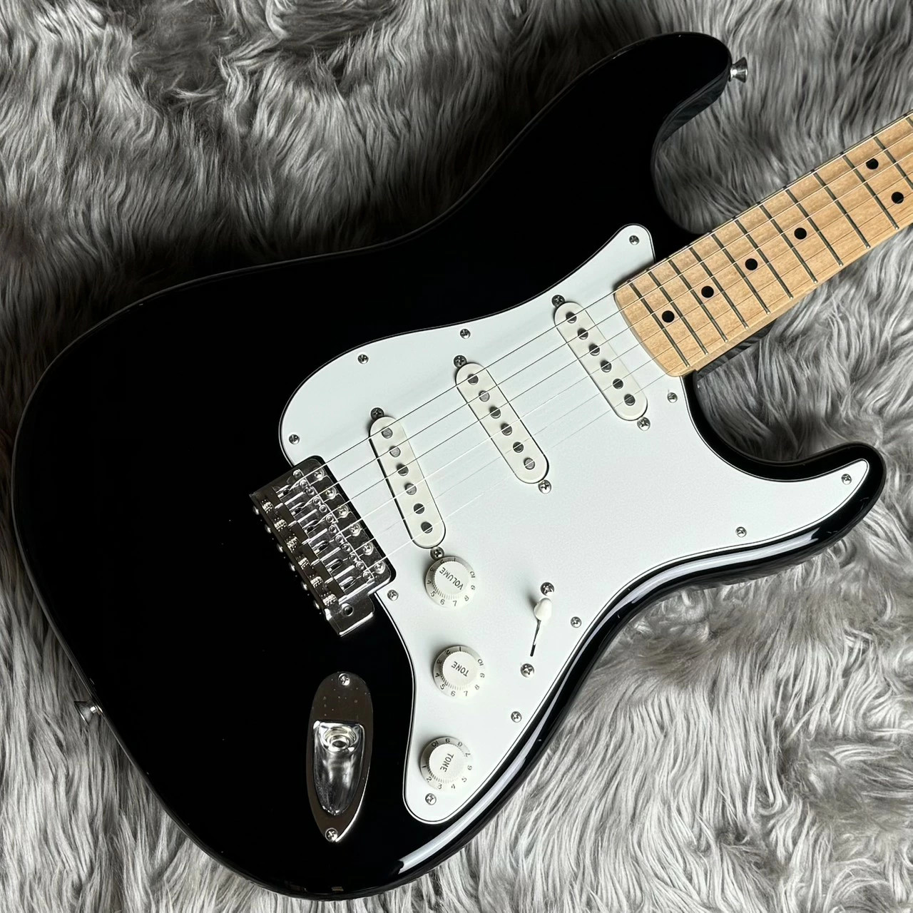 Used Fender Japan Traditional 70s Stratocaster