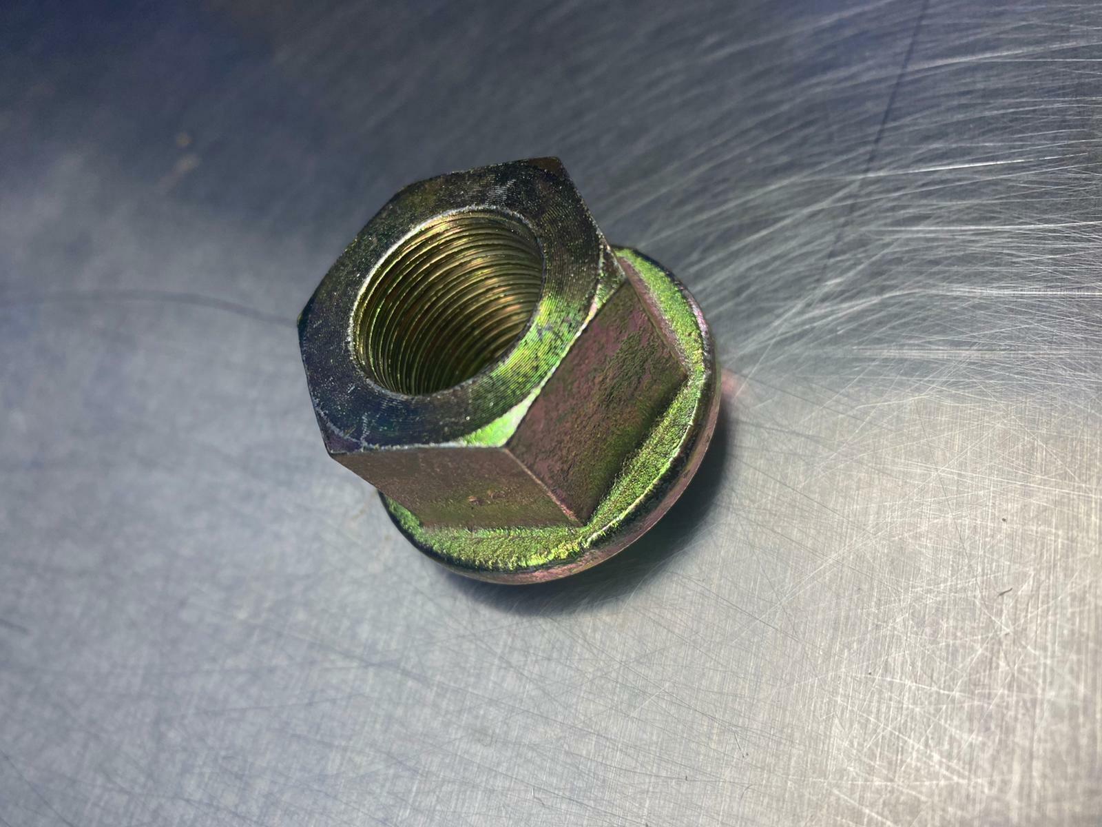 FOR JCB PART - WHEEL STUD 826/00923 & 106/40001 WHEEL NUT