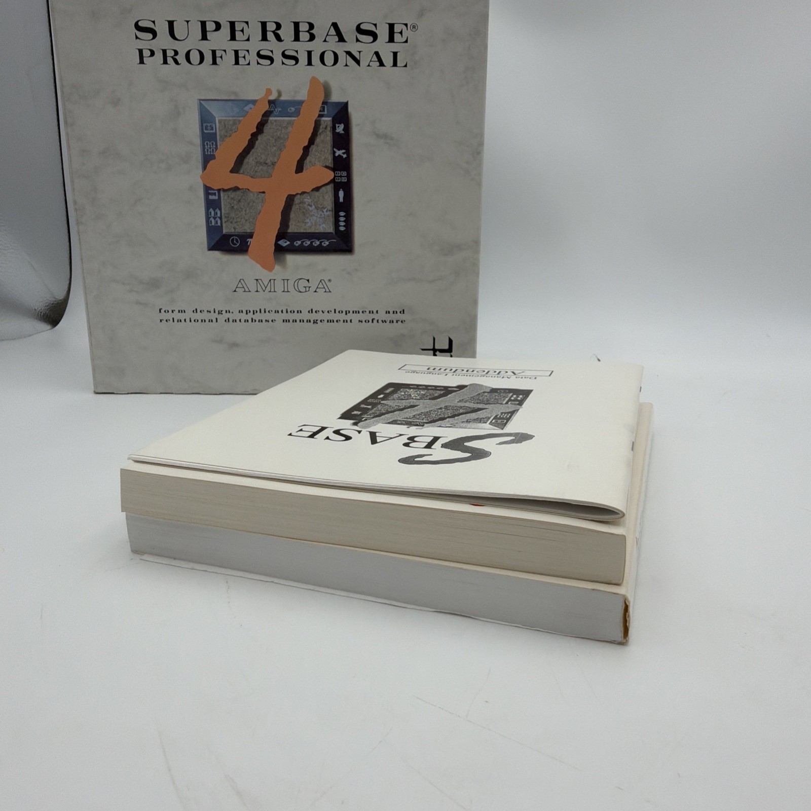 Superbase Professional 4 Commodore Amiga 9 Disks Manuals Box Precision Oxxi Test