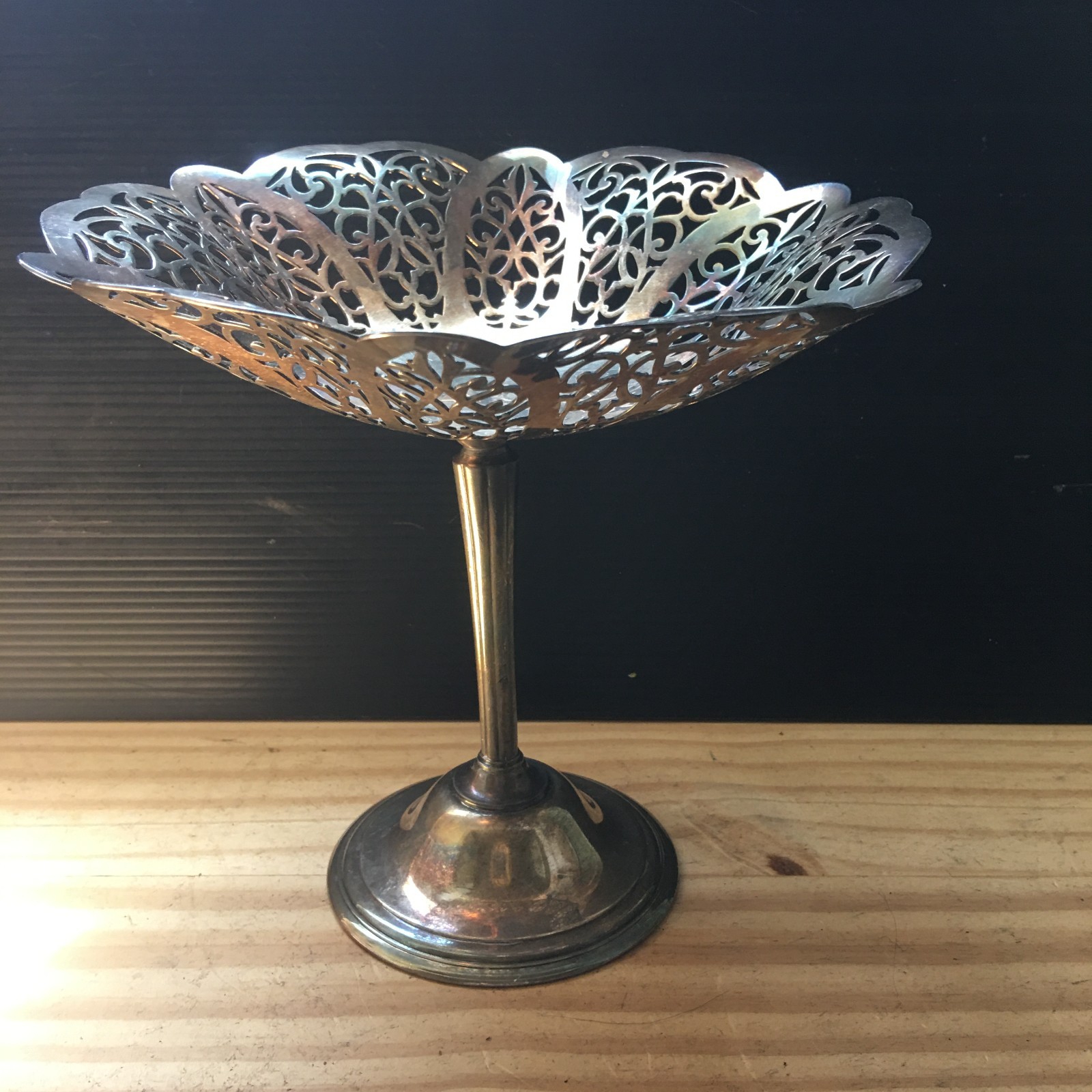 VTG Lovelace International Silver Co 3013 Silverplate Pierced Compote  - As is