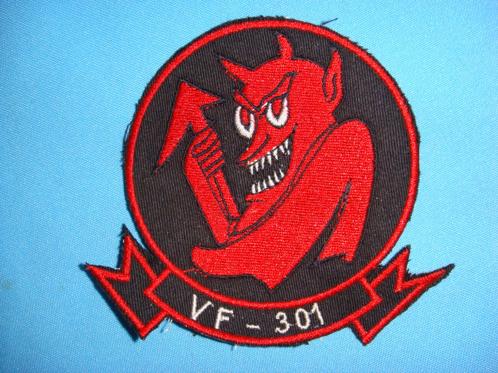 PATCH US NAVY VF-301 FIGHTER ATTACK SQUADRON " DEVILS DISCIPLES "