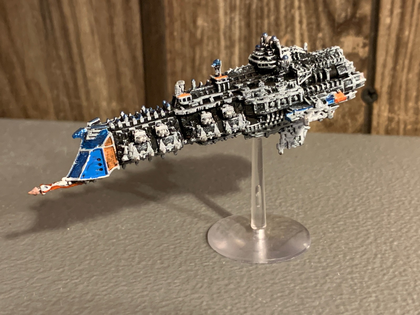 A40265 BATTLEFLEET GOTHIC OVERLORD RETRIBUTION CLASS? IMPERIAL CRUISER WARHAMMER