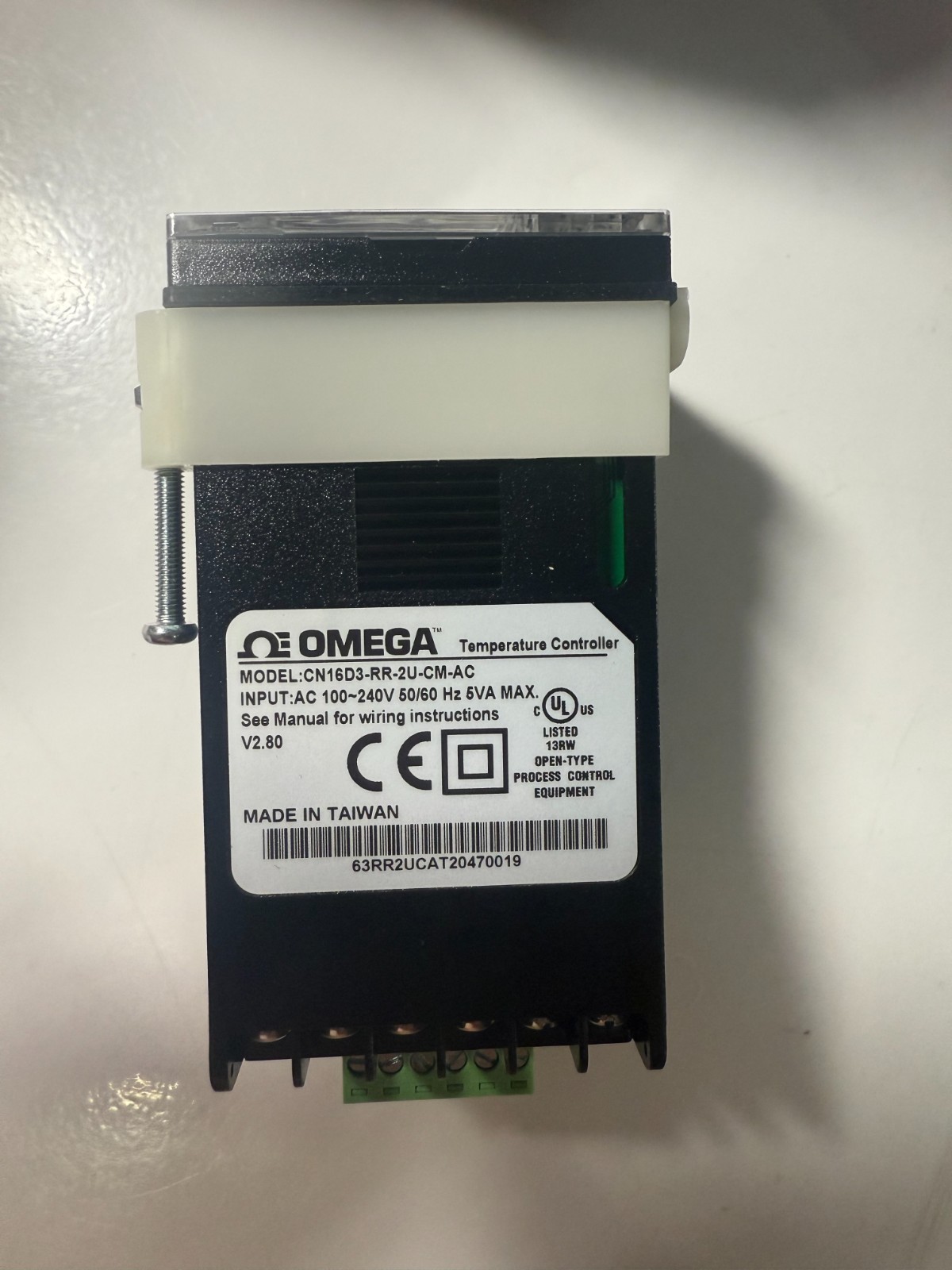Omega PID TEMPERATURE CONTROLLER CN16D3-RR-2U-CM-AC