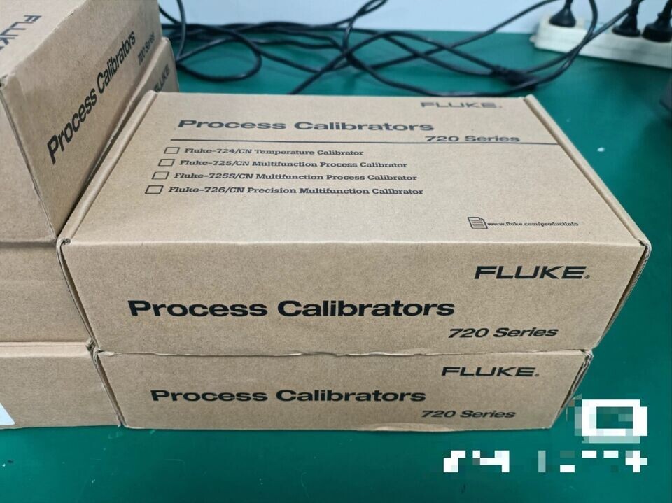 Fluke 725S CN Multifunction Process Calibrator New#L
