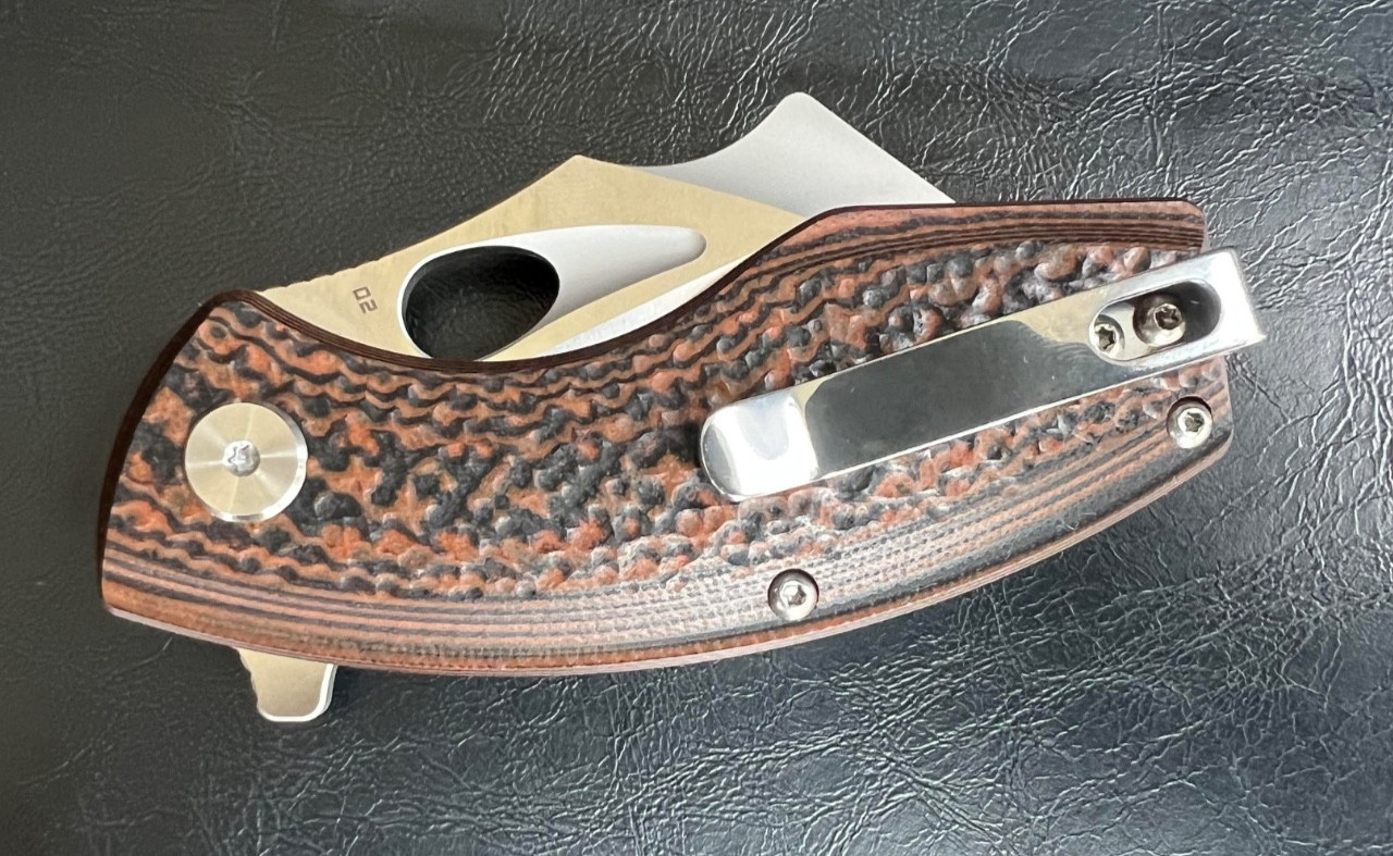 Bestech Lizard Linerlock Folding Knife 2.5" D2 Tool Steel Blade - BG39B