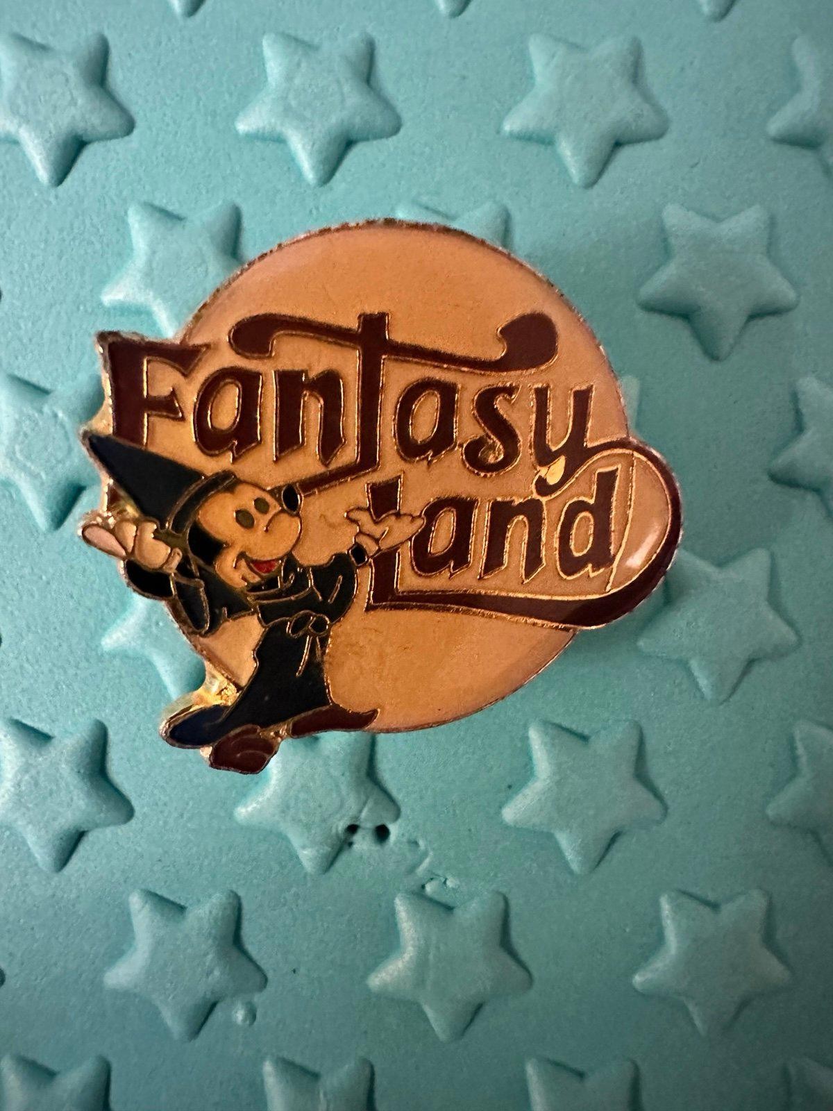Disneyland Fantasyland lapel pin Sorcerer Mickey