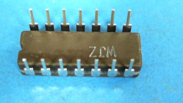 New (2pcs) SNJ54LS93J TEXAS INSTRUMENTS IC Logic