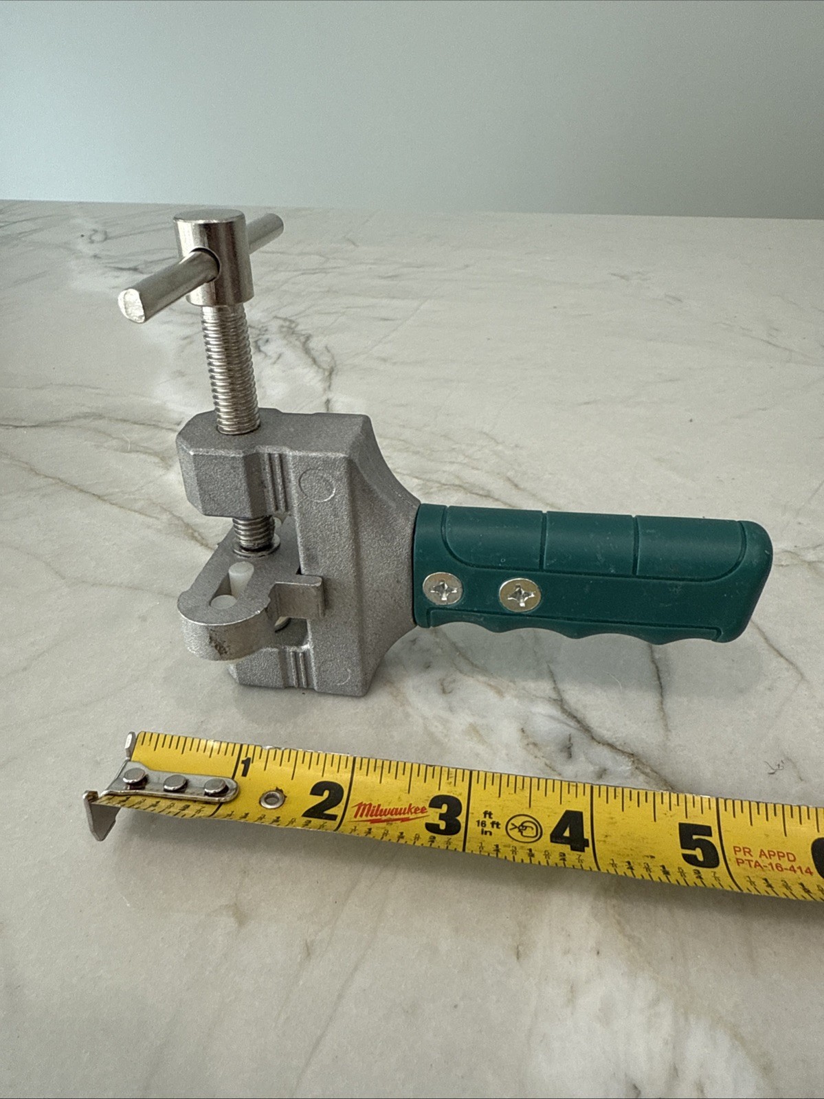 Hand held Glass Tile Cutter Tool Replacement Part Clamp only
