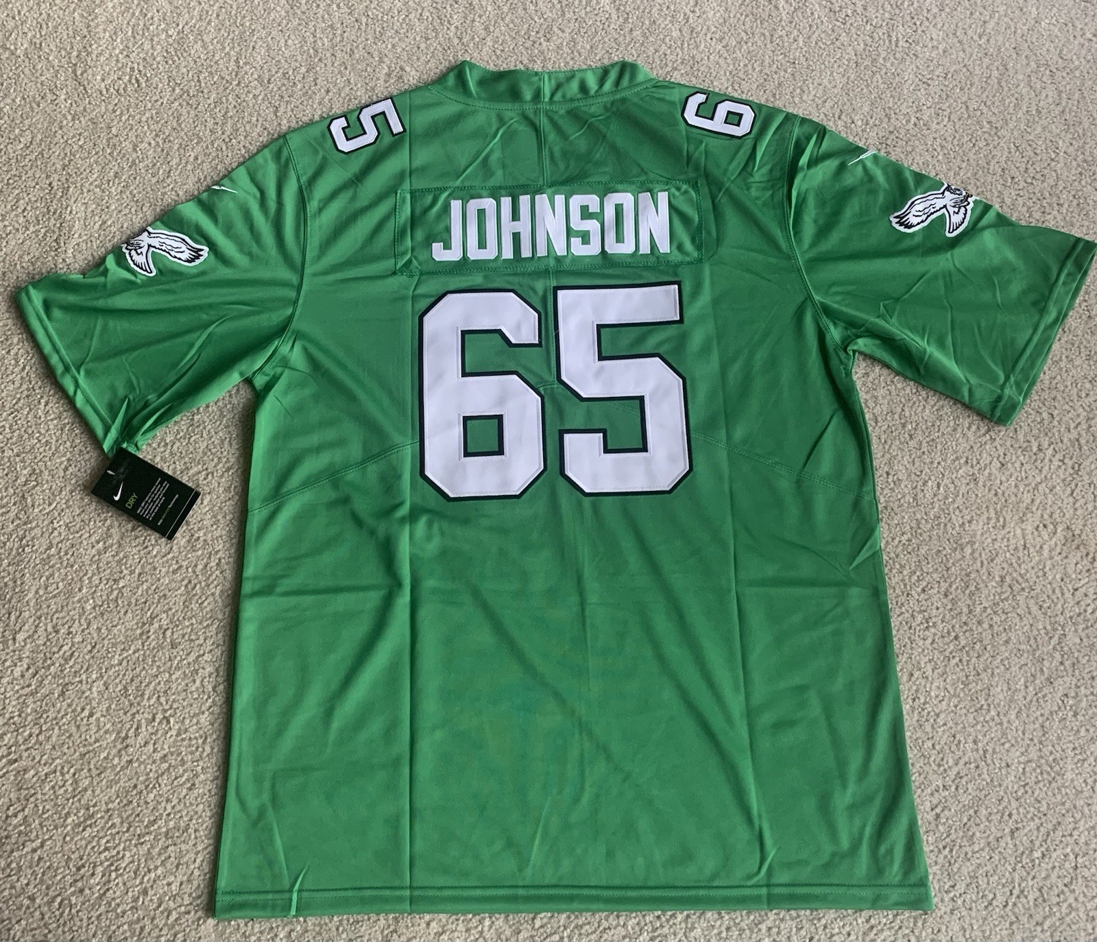NWT Men’s Nike Lane Johnson Kelly Green Jersey Large Eagles Throwback