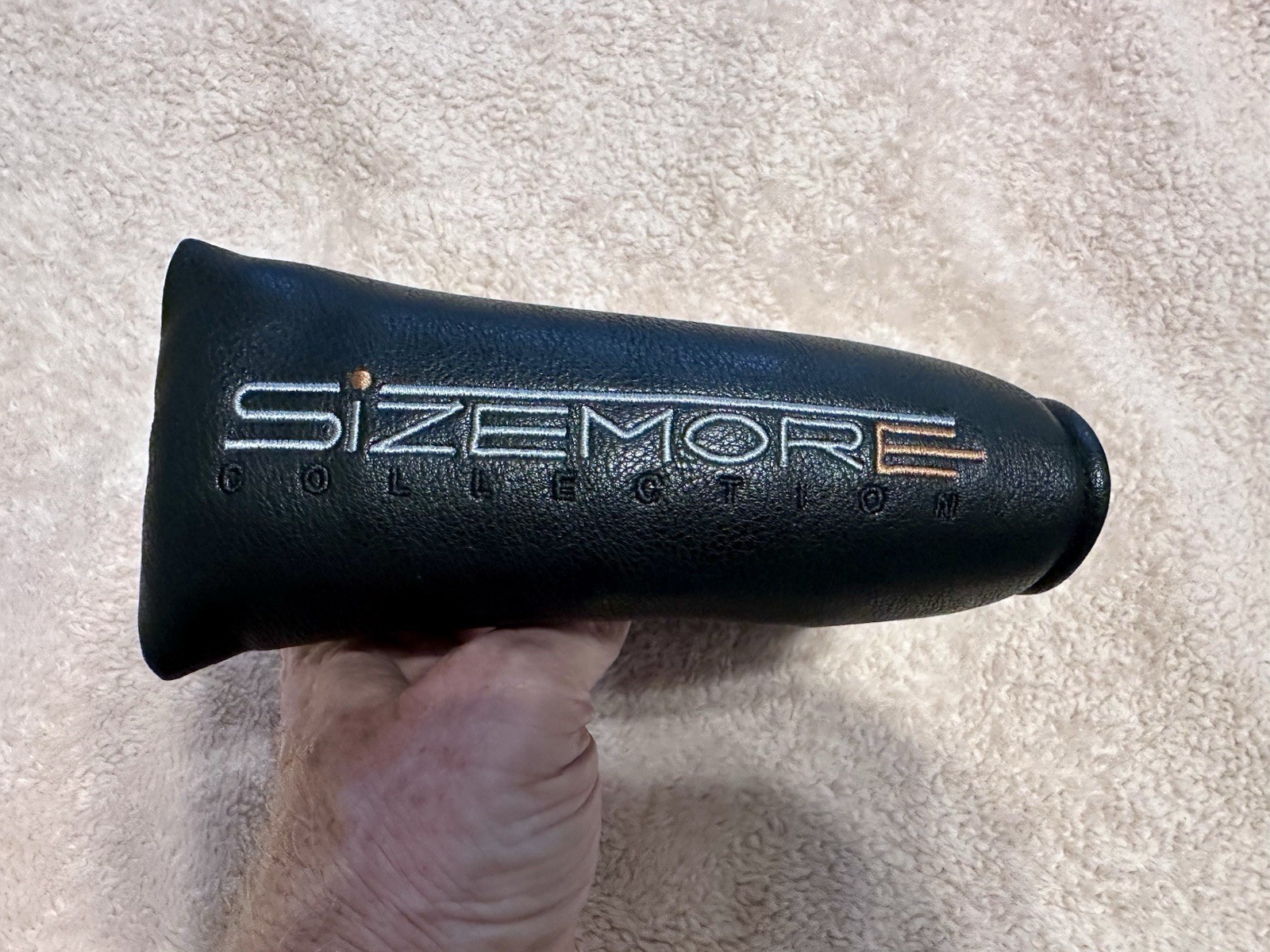 SiZEMORE PU Leather Black Blade Putter Head Cover Magnetic Closure Black Inside
