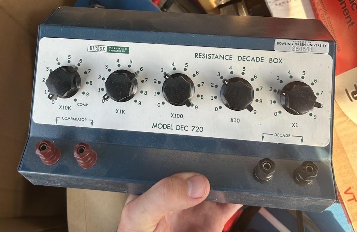Hickok DEC 720 Resistance Decade Box Vintage Electronic Test Equipment