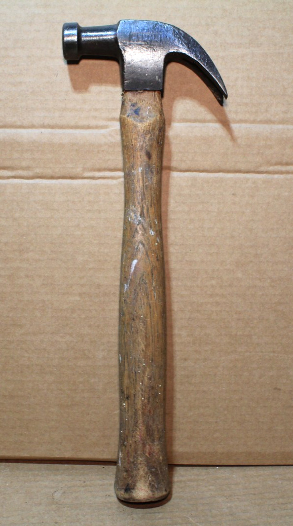 Plumb Victory 16oz Curved Claw Hammer Wood Handle