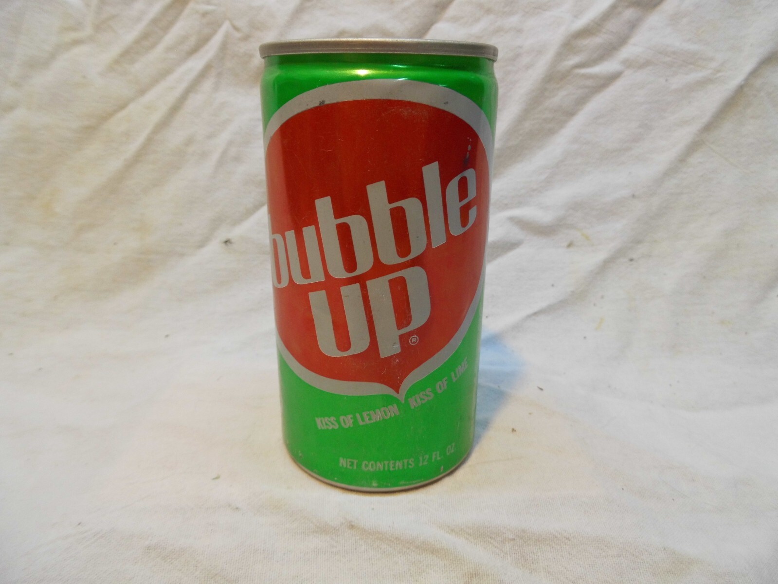BUBBLE UP ALUMINUM SODA CAN~BUBBLE UP INC.,CHICAGO,ILL #147