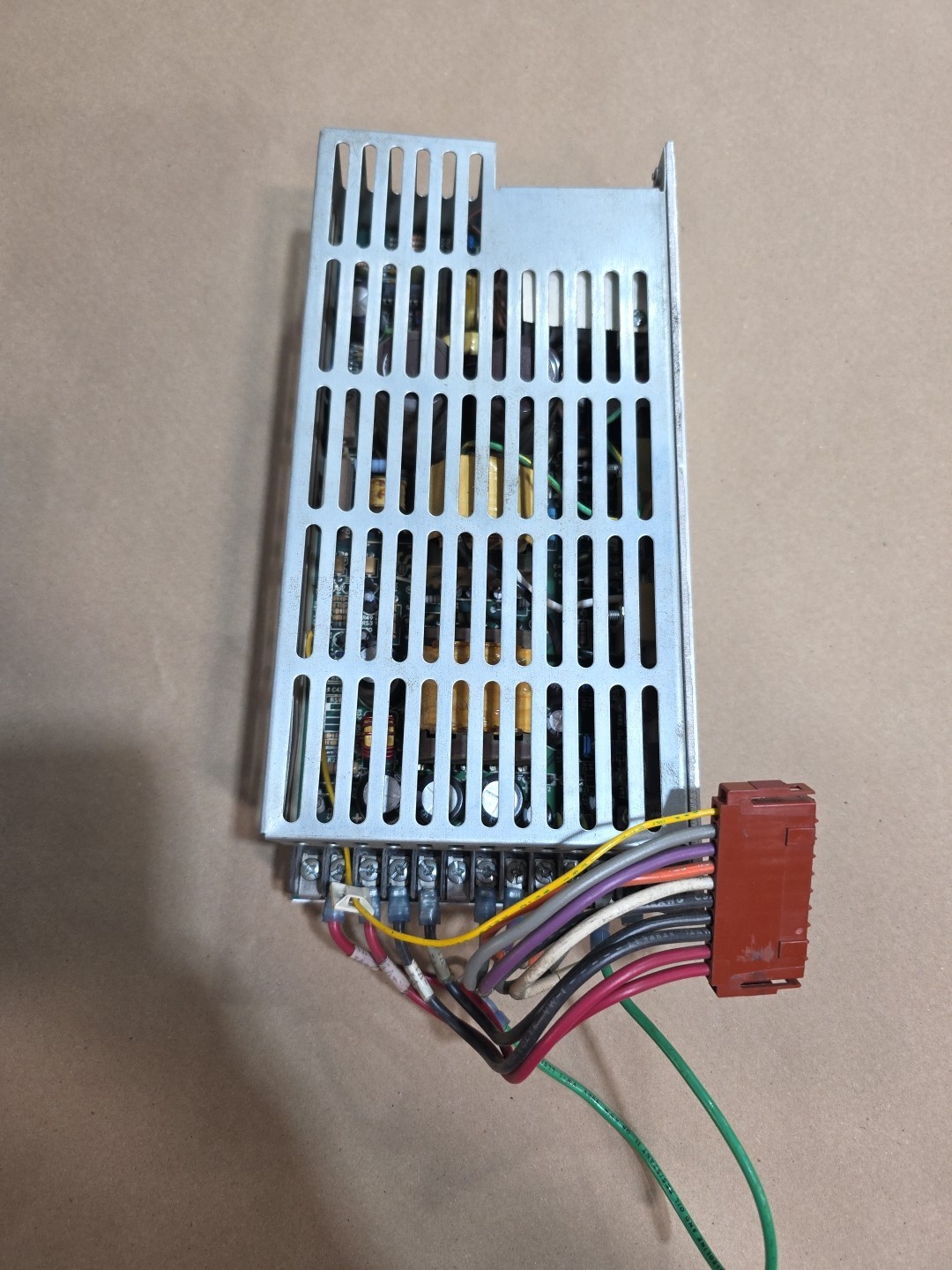 SSI SQM200-1222-5-A 3-424-2136A Power Supply 120/240v-ac 5 AMP