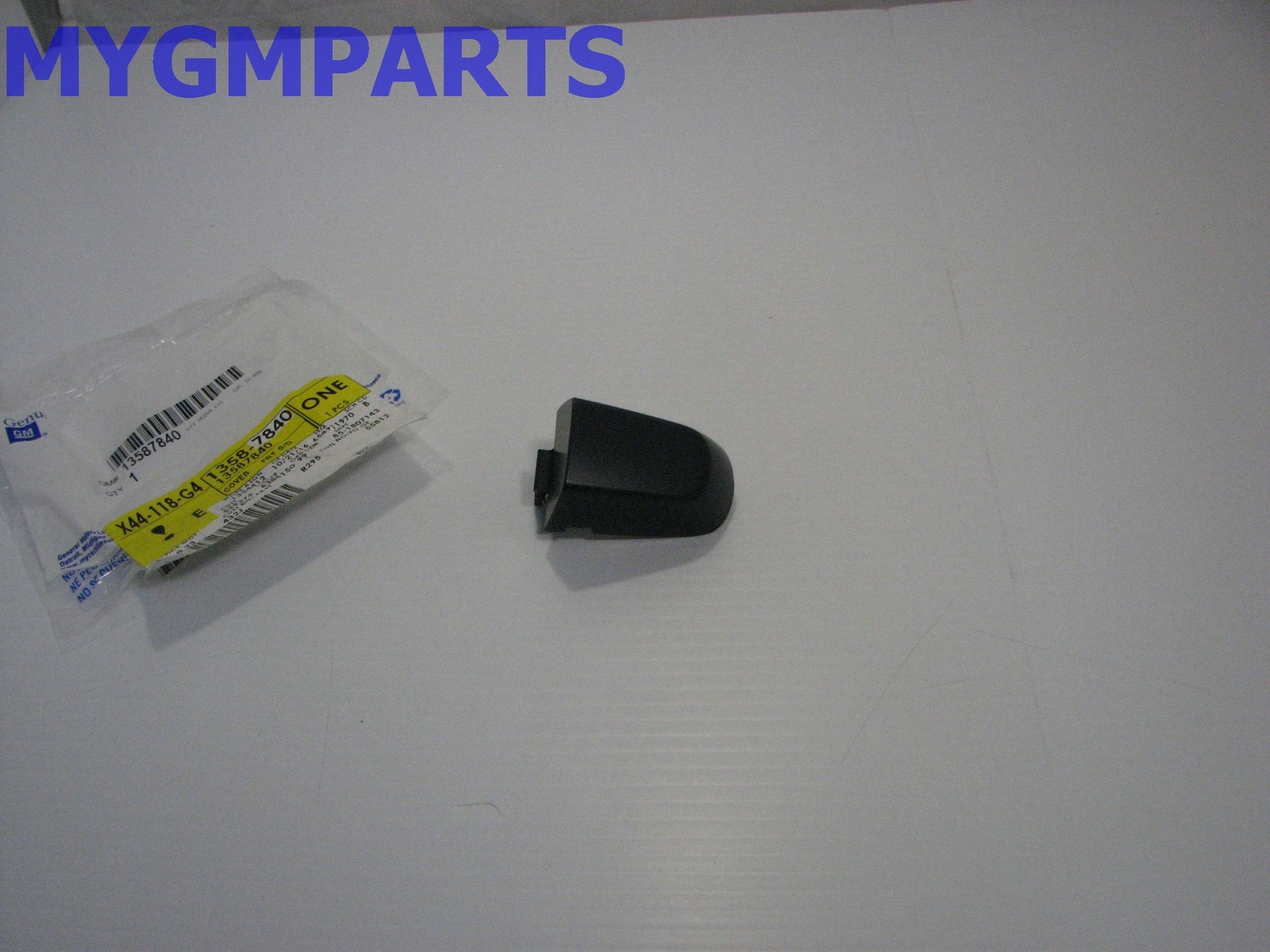 2017 CAMARO DRIVERS FRONT OUTSIDE DOOR HANDLE COVER PRIMERED NEW GM # 13587840