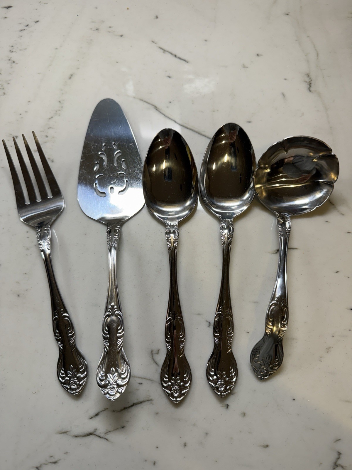 29 Piece Flatware Set Embassy Classic Stainless Valhalla Japan