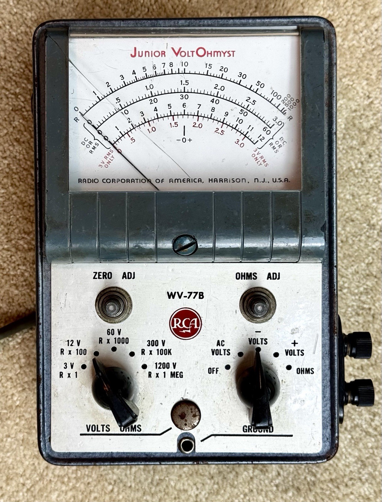 Rare RCA Junior Volt Ohmyst WV-77B Analog Volt-Ohm Meter Untested Read