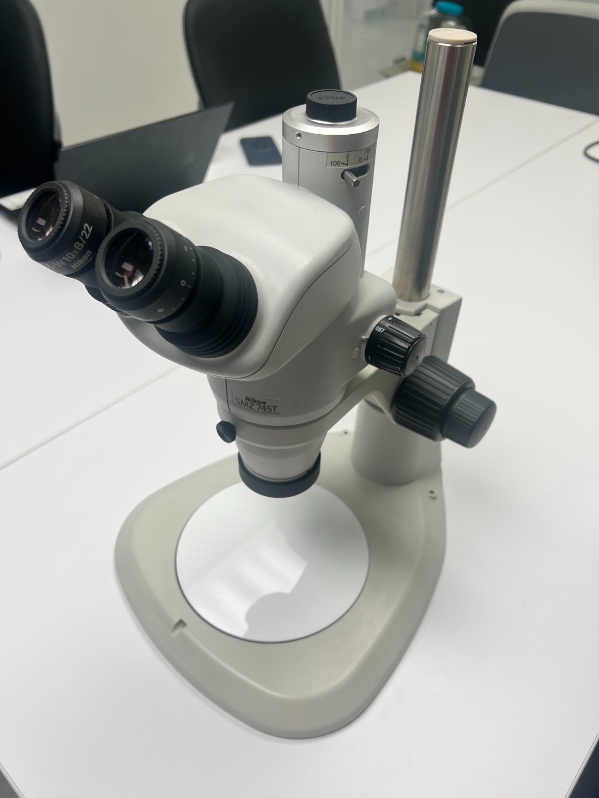 Nikon SMZ 745T Microscope