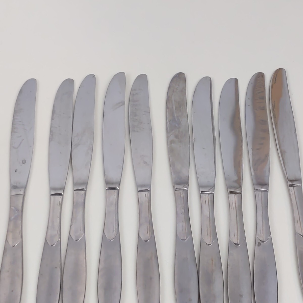 Cambridge Silverware Dinner Knife Flatware Stainless Steel Two Tone Silver 10