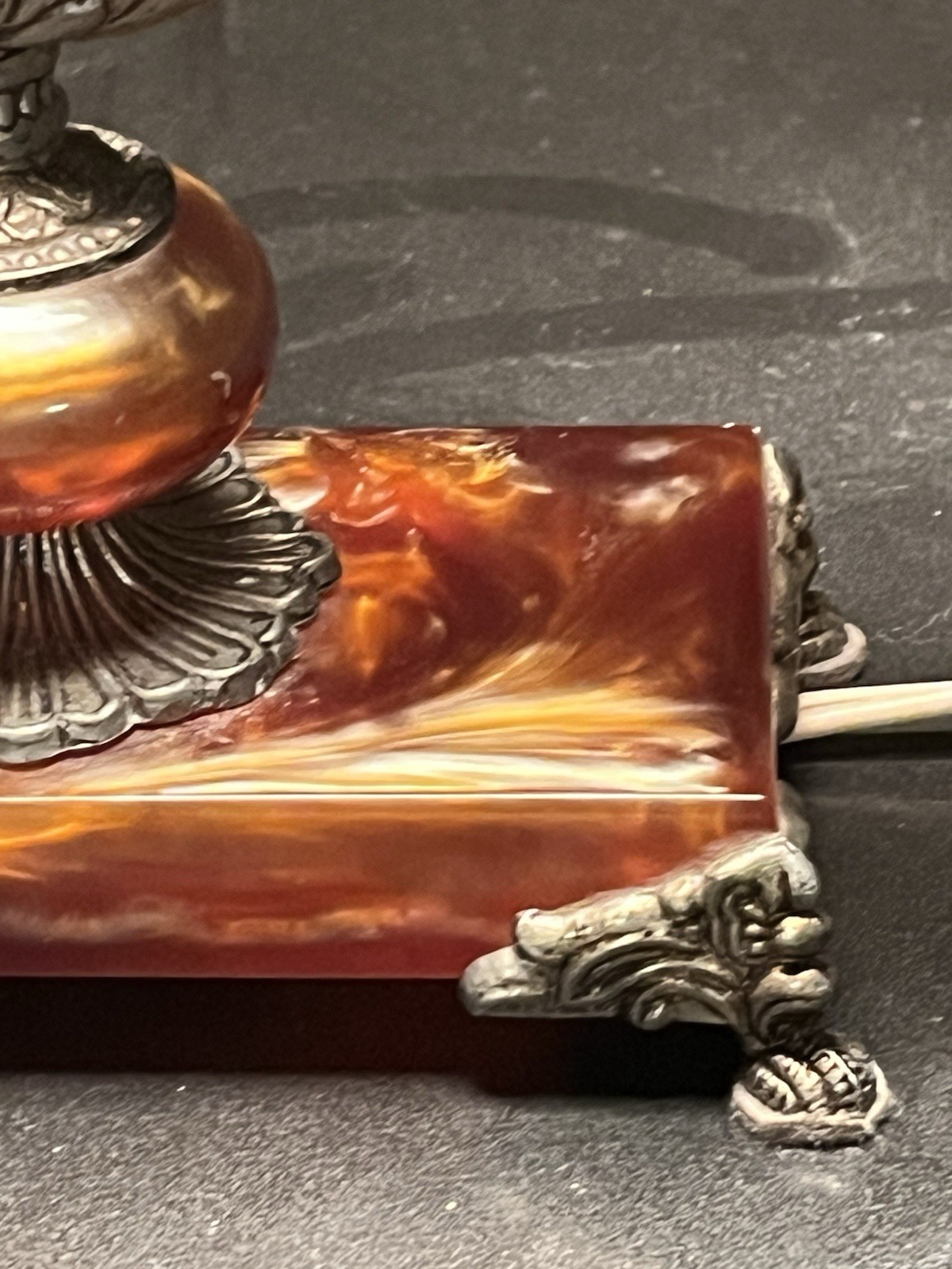 NIGHT LIGHT BRASS MARBLE BASE CANDLE BULB