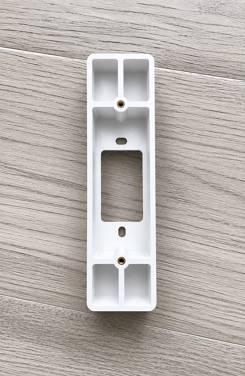 Ubiquiti UniFi G2 G3 Reader Pro Wedge (Up/Down Tilt 0º to 15º)