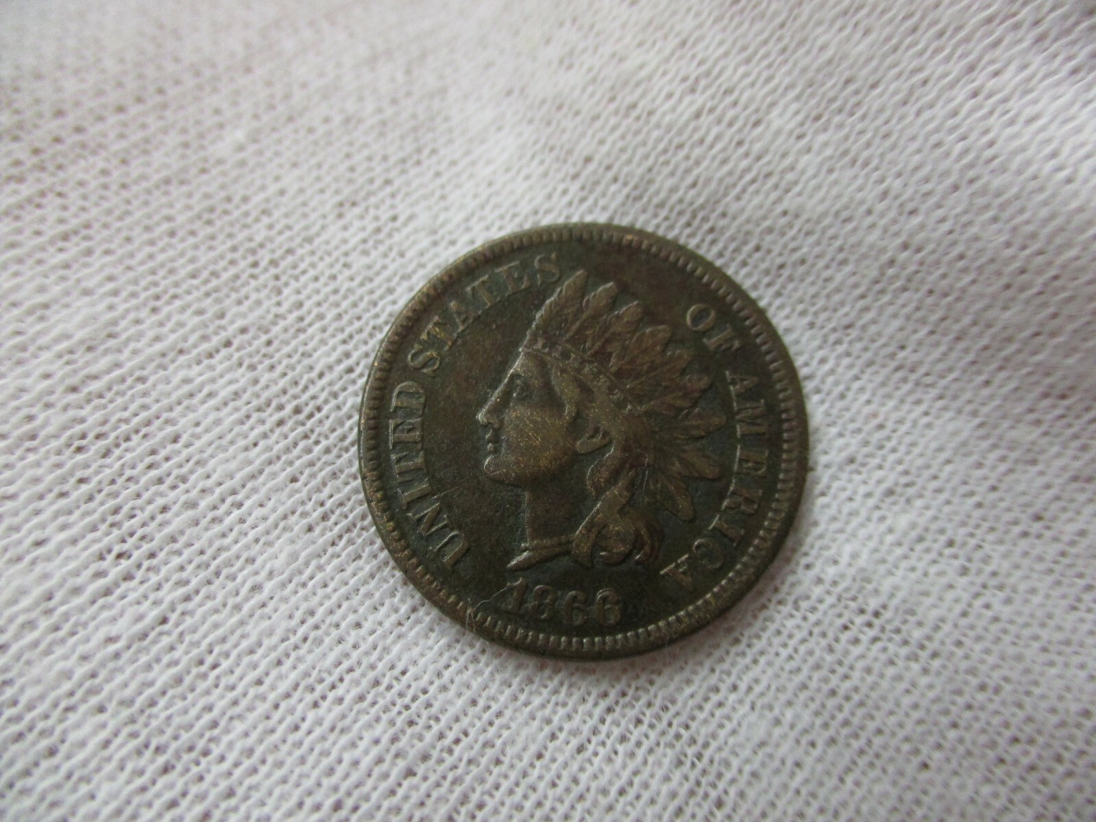 1866 Indian Cent XF (INV57)