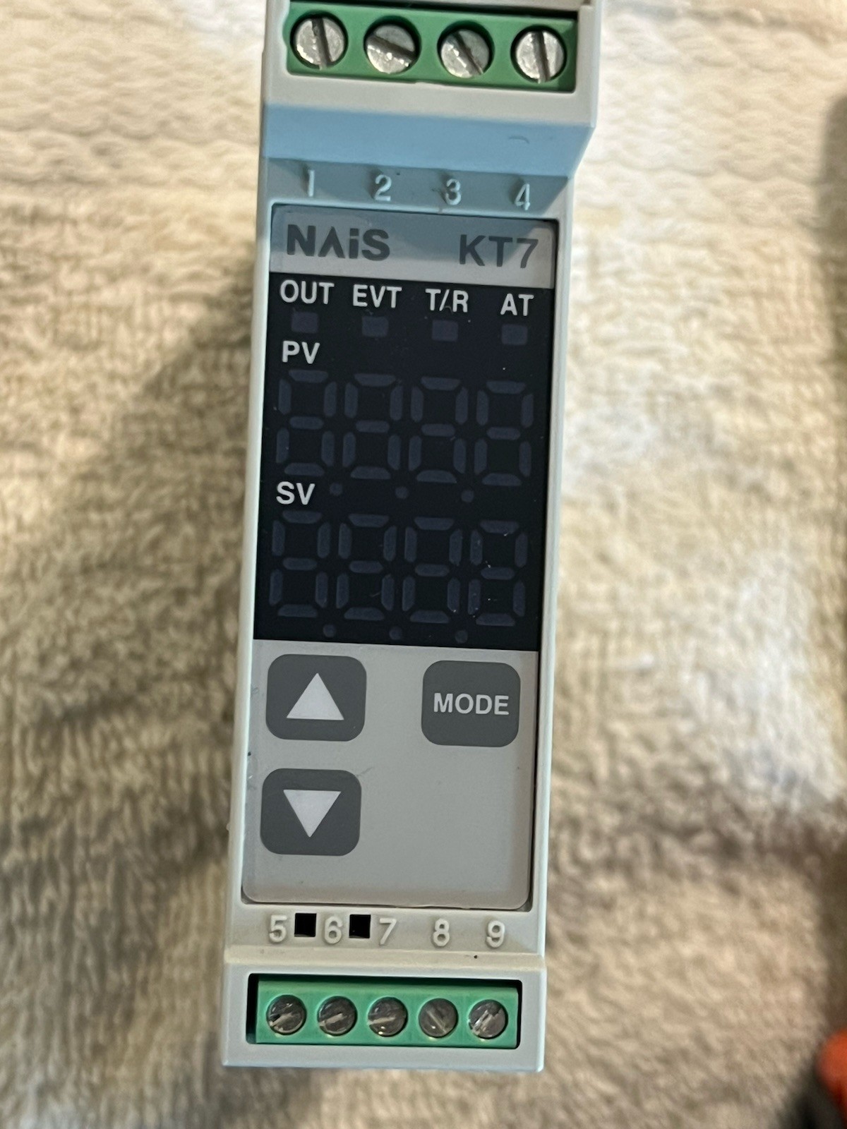 NAiS Matsushita KT7 Temperature Controller AKT7113100 PLC Temp Module Used