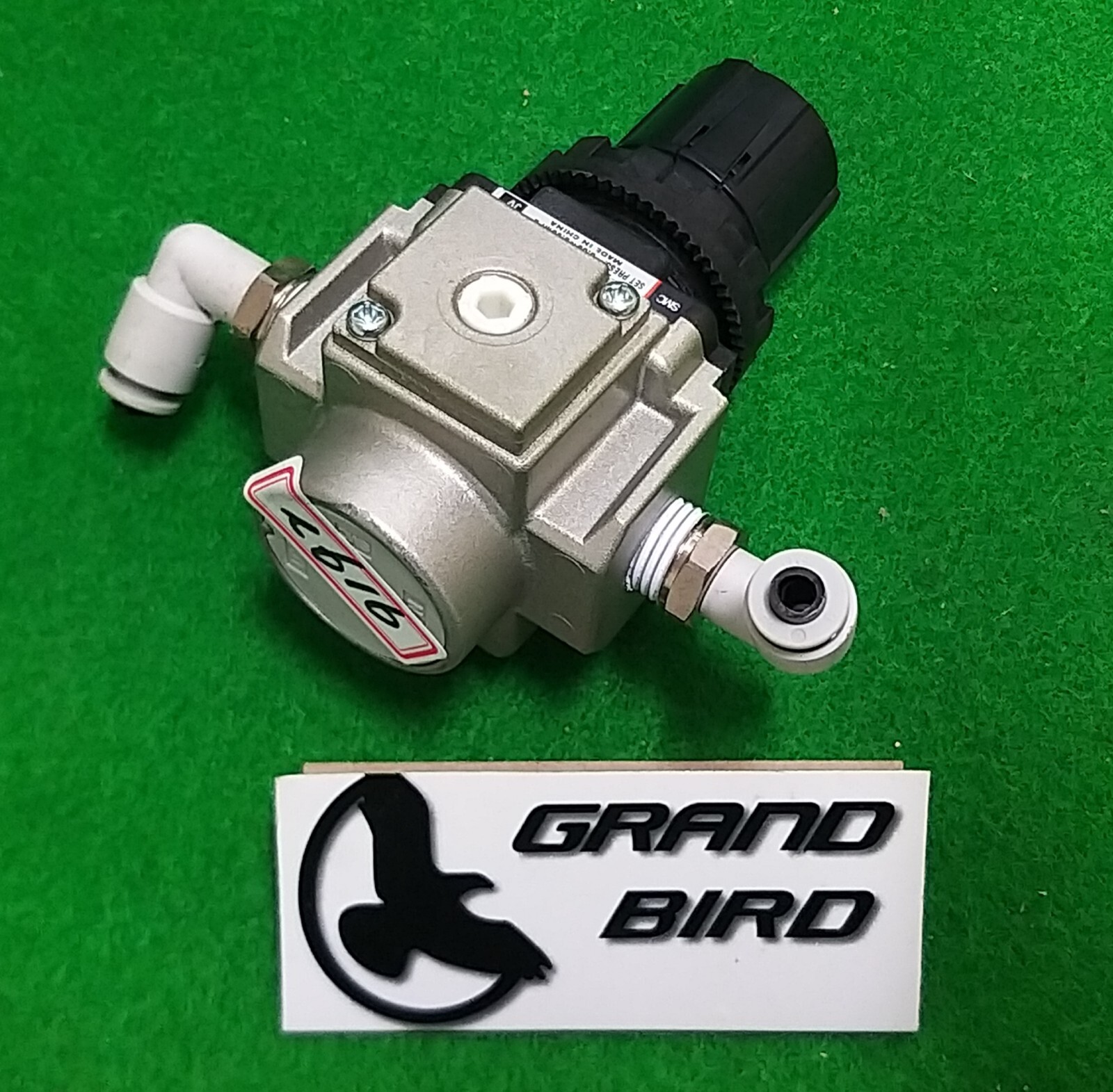 SMC AR25-02 REGULATOR, USED