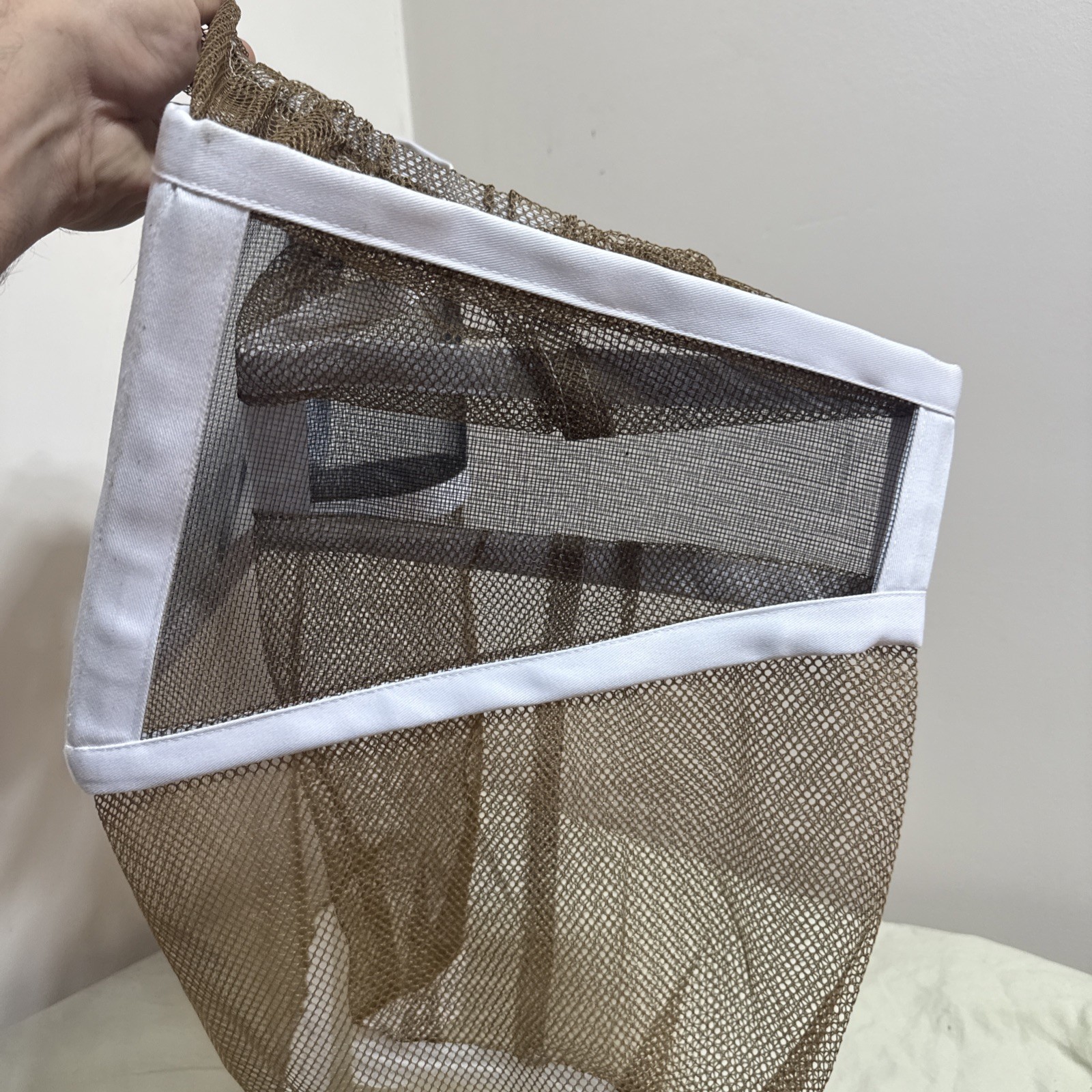 Honey Bee Square Protective Veil Folding For Round Hat! Zipper Bottom! Stained!