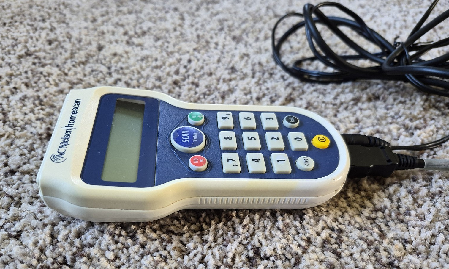 AC NIELSON HOMESCAN HANDHELD BAR CODE SCANNER w/ Cords -Original Box -Intermec