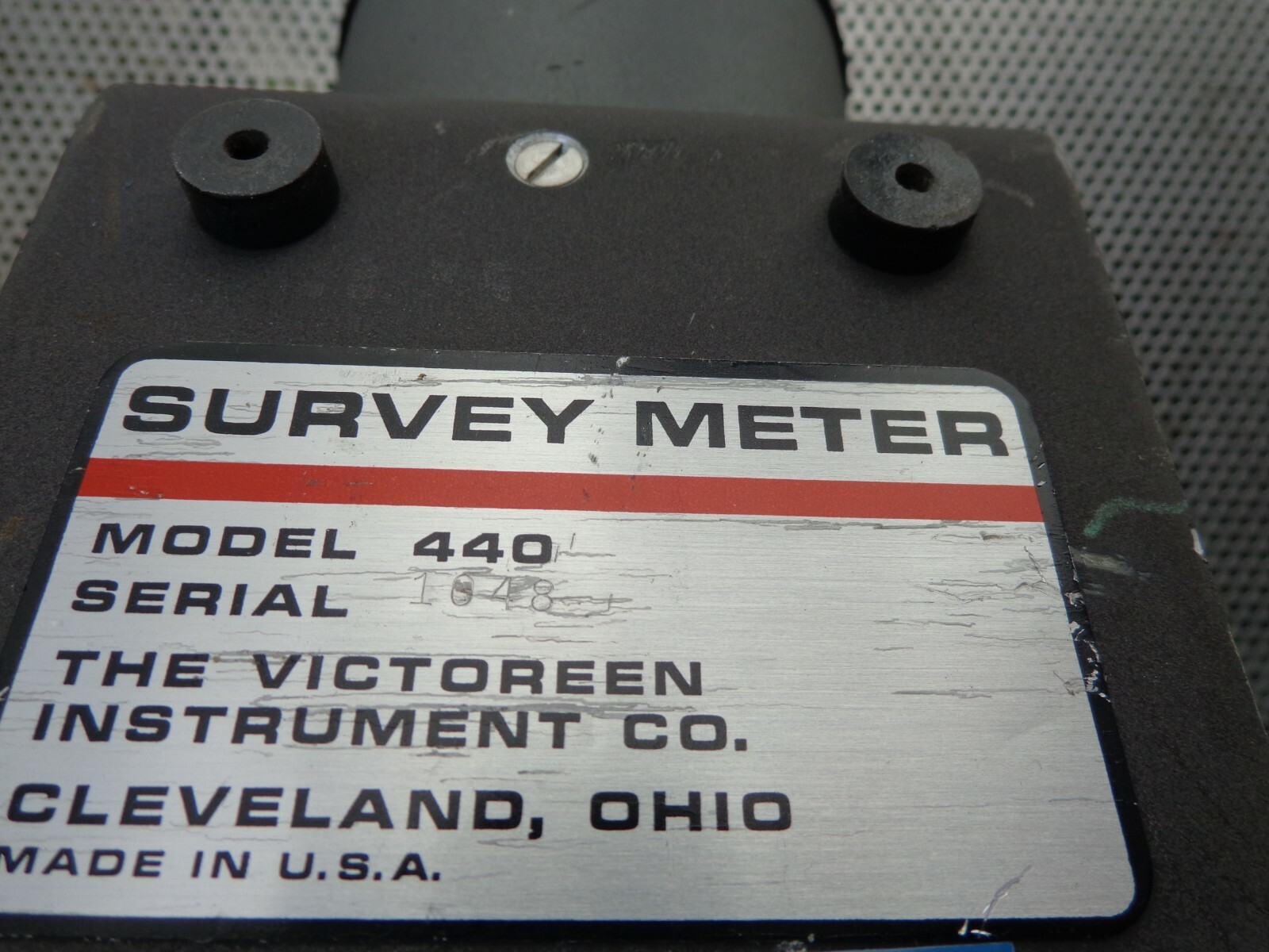 VICTOREEN 440 RADIATION CONTAMINATION SURVEY METER UNTESTED AS-IS